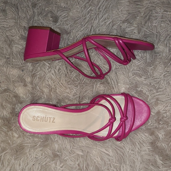 SCHUTZ☆Princey Strappy Block Heel Sandal in hot pink. - Picture 3 of 8